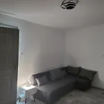 Penthouse Marasti شقة